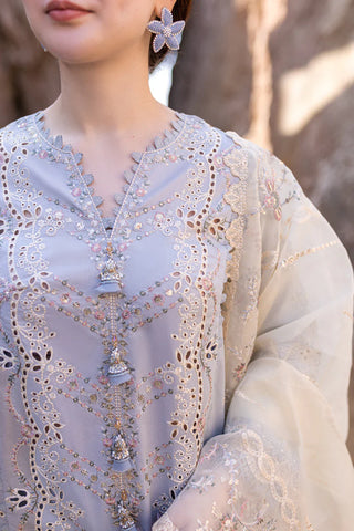 QALAMKAR - 3PC LAWN CHIKANKAARI EMBROIDERED SHIRT WITH ORGANZA EMBROIDERED DUPATTA AND TROUSER - HZG2187