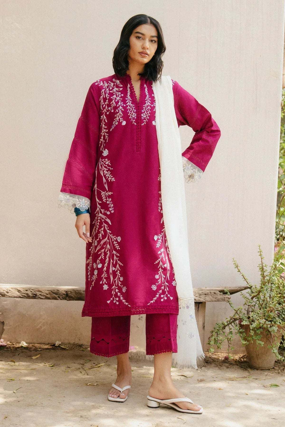 ZARA SHAH JAHAN - 3PC DHANAK EMBROIDERED SHIRT WITH DHANAK EMBROIDERED SHAWL AND TROUSER - HZG2317