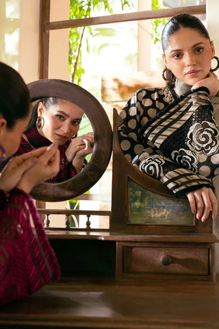 BAROQUE - 3PC LAWN PRINTED SHIRT WITH CHIFFON PRINTED DUPATTA AND LAWN TROUSER - HZG2148