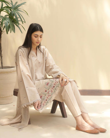 DYOT - 3PC LAWN EMBROIDERED SHIRT WITH CHIFFON DUPATTA  AND TROUSER - HZG2217