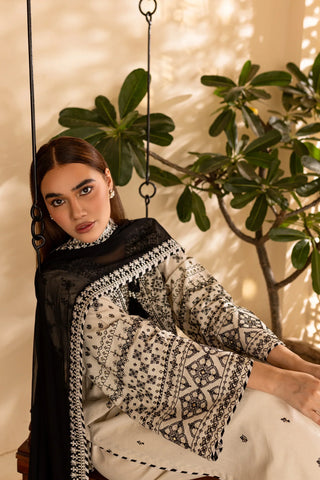 BATIK - 3PC LAWN EMBROIDERED SHIRT WITH CHIFFON EMBROIDERED DUPATTA AND TROUSER - HZG2170