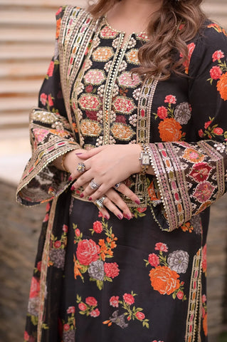 BAROQUE - 3PC SHAMOZE SILK PRINTED EMBROIDERED SHIRT WITH SILK PRINTED EMBROIDERED DUPATTA AND TROUSER - HZU2498