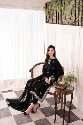 BATIK - 3PC LAWN EMBROIDERED SHIRT WITH CHIFFON DUPATTA AND TROUSER - HZG2081