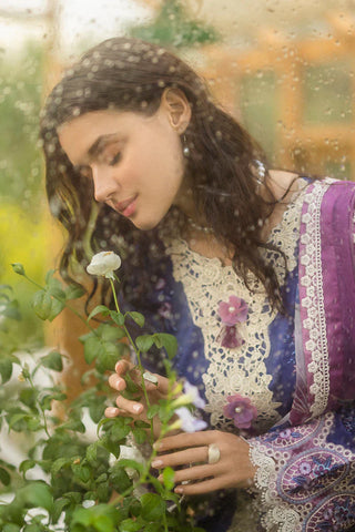 MUSHQ - 3PC LAWN EMBROIDERED SHIRT WITH CHIFFON PRINTED DUPATTA AND TROUSER - HZG2245