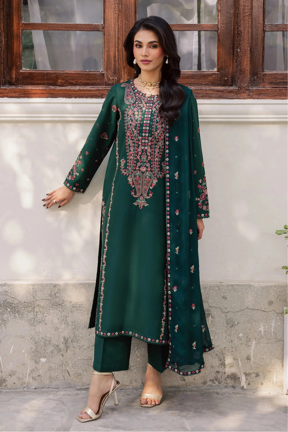 BATIK - 3PC LAWN EMBROIDERED SHIRT WITH CHIFFON EMBROIDERED DUPATTA AND TROUSER - HZG2695