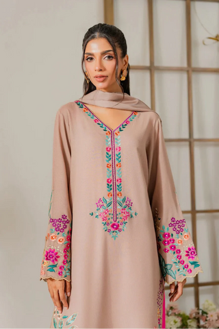 VINTAGE - 3PC DHANAK EMBROIDERED SHIRT WITH TYE AND DYE CHIFFON DUPATTA AND TROUSER - HZU2466
